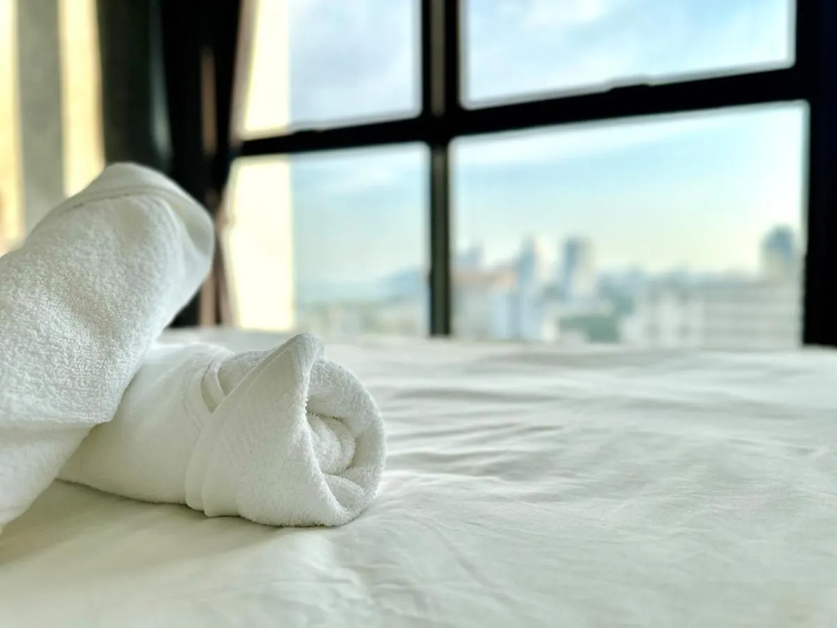 Groups & Families Spacious Infinity Pool 3Br 10Pax George Town 0*,  Malaysia